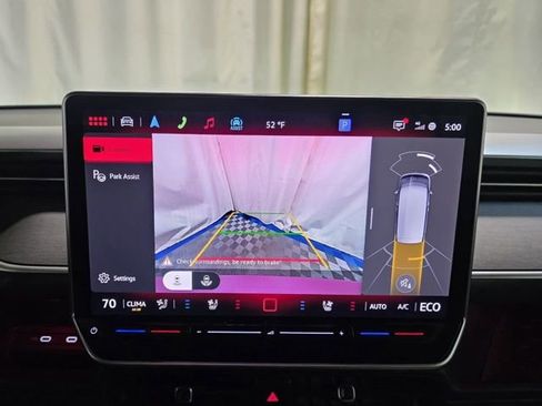 New 2025 Volkswagen ID. Buzz Pro S image 20