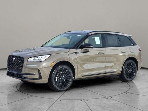 New 2026 Lincoln Corsair Grand Touring AWD/4WD image 3