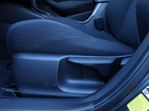 Used 2024 Toyota Corolla SE image 25