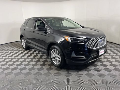 Used 2024 Ford Edge SEL AWD/4WD image 15