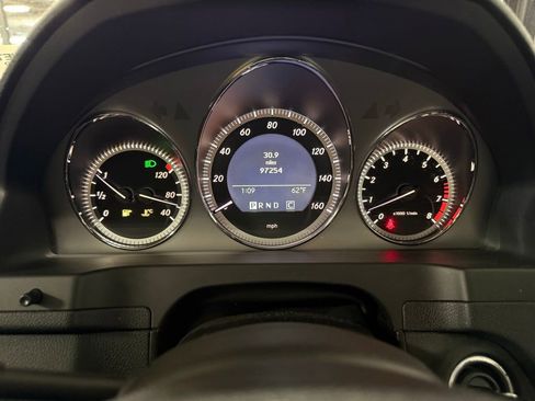 Used 2010 Mercedes-Benz C 300 4MATIC Sedan image 10