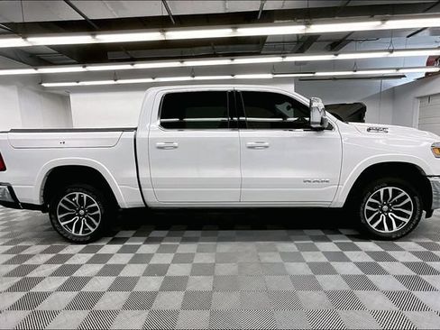 Used 2025 RAM 1500 Limited w/ Trailer Tow Group AWD/4WD image 16