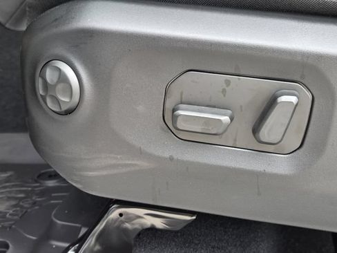 New 2026 Jeep Gladiator Sport AWD/4WD image 22