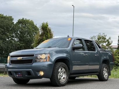 Used 2009 Chevrolet Avalanche LS