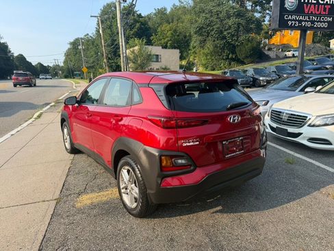 Used 2019 Hyundai Kona SE AWD/4WD image 4