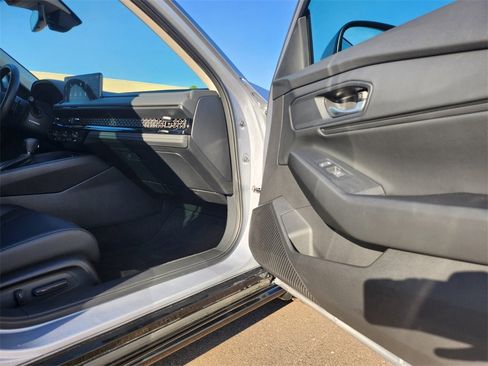 Used 2023 Honda Accord EX-L image 23