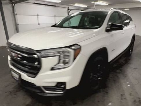 Certified 2023 GMC Terrain AT4 w/ Infotainment Package II AWD/4WD image 4