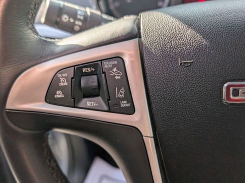 Used 2014 GMC Terrain SLT image 16