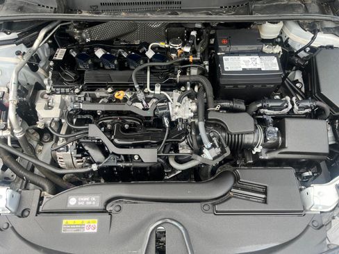 Used 2024 Toyota Corolla LE FWD image 31