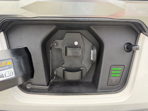 Used 2024 Kia Niro Wave w/ Wave Preserve Package FWD image 53