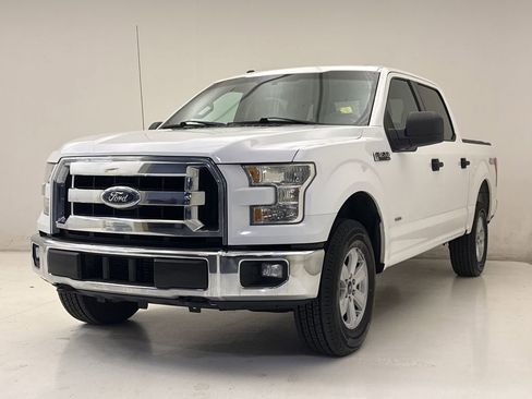 Used 2016 Ford F150 XLT image 2