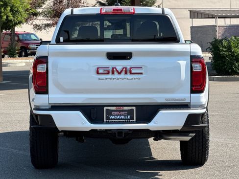 New 2025 GMC Canyon Elevation w/ Convenience Package image 6
