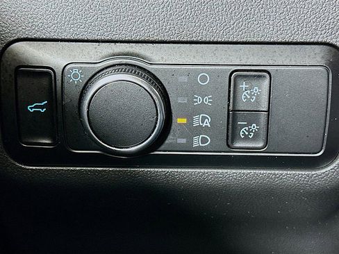 Used 2023 Ford Escape Active image 10