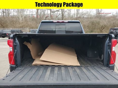 Used 2020 Chevrolet Silverado 1500 LTZ w/ LTZ Premium Package image 9