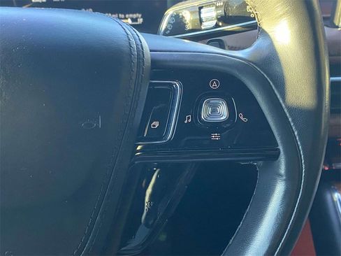 Used 2022 Lincoln Aviator Reserve w/ Equipment Group 201A image 20