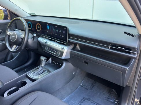 Used 2024 Hyundai Kona SEL FWD image 13