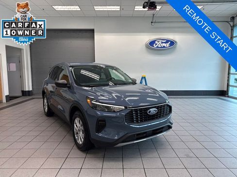 Used 2024 Ford Escape Active w/ Tech Pack #1 AWD/4WD image 1