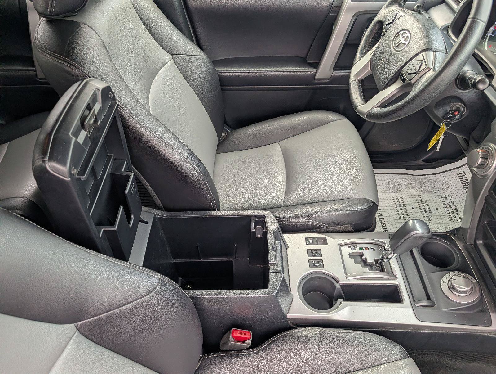 Used 2018 Toyota 4Runner SR5 Premium AWD/4WD image 22