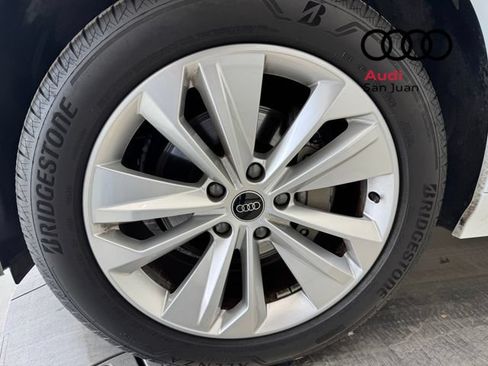 Used 2025 Audi Q6 e-tron Premium w/ Convenience Package RWD image 6