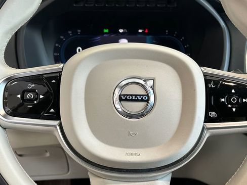 Certified 2024 Volvo XC90 B6 Ultimate image 11