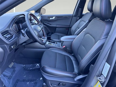 New 2026 Ford Escape ST-Line w/ Cold Weather Package image 10