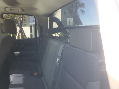 Used 2018 Chevrolet Silverado 1500 LT image 11