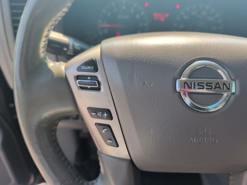 Used 2013 Nissan NV 3500 SL w/ Technology Pkg RWD image 19