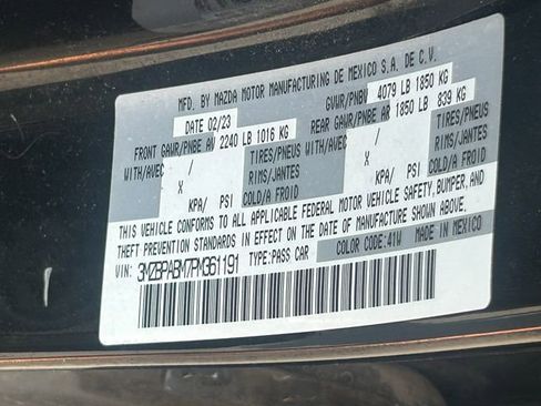 Used 2023 MAZDA MAZDA3 s image 33