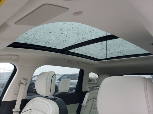 New 2026 Lincoln Nautilus Black Label image 10