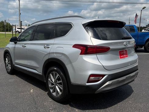 Used 2019 Hyundai Santa Fe Limited FWD image 3