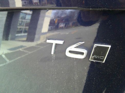 Used 2019 Volvo XC90 T6 Momentum image 21