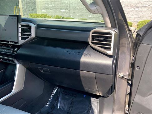 Used 2024 Toyota Tundra SR5 w/ SR5 Premium Package image 18