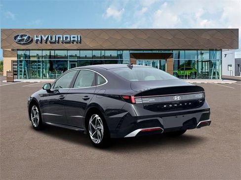 New 2026 Hyundai Sonata SEL image 5