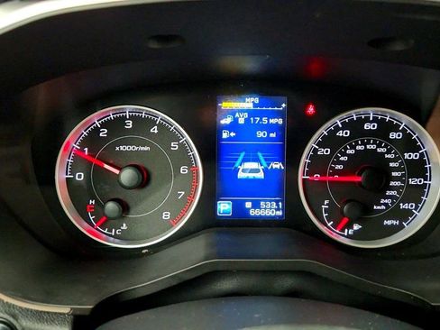 Used 2019 Subaru Ascent Premium image 14