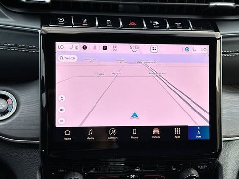 New 2025 Jeep Grand Cherokee L Limited w/ Black Appearance Package image 4