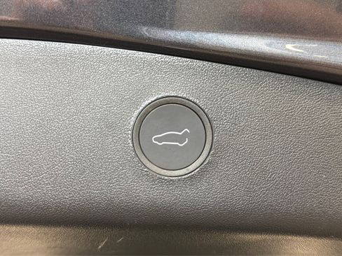Used 2023 Tesla Model 3 Long Range AWD/4WD image 44