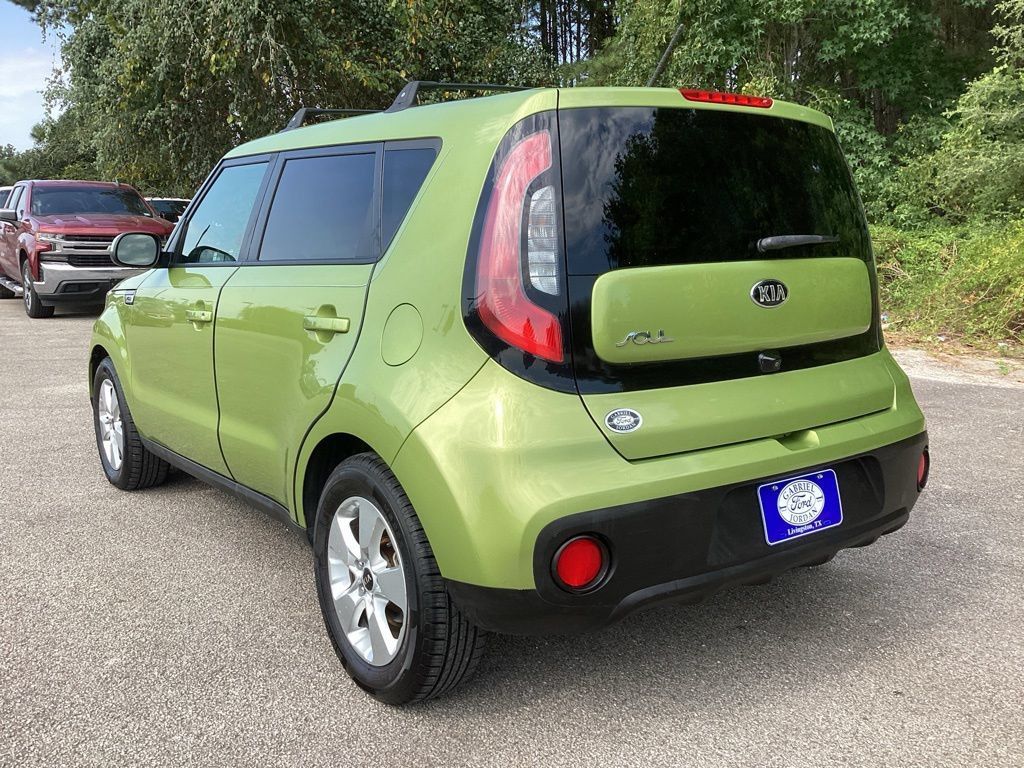Used 2018 Kia Soul w/ Convenience Package FWD image 9