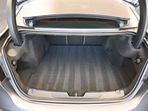 Used 2019 Jaguar XE S image 44