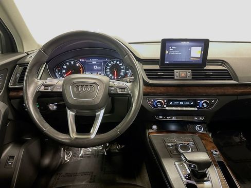 Used 2019 Audi Q5 2.0T Premium w/ Convenience Package image 28