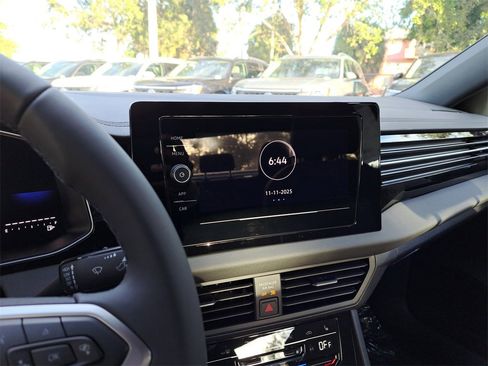 New 2026 Volkswagen Jetta Sport image 8