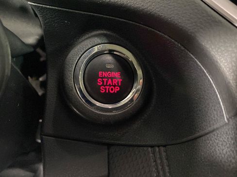 Used 2022 Subaru Forester Premium AWD/4WD image 25
