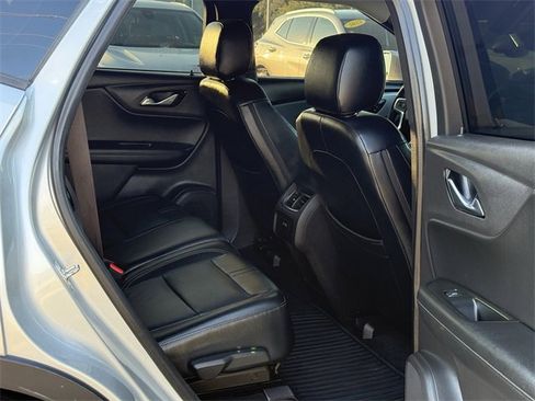 Used 2019 Chevrolet Blazer LT image 30