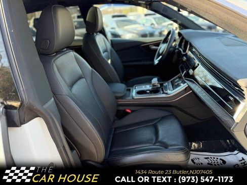 Used 2021 Audi Q8 Premium Plus w/ Premium Plus Package image 23