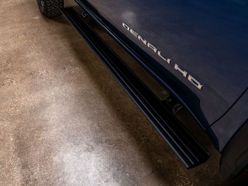 Used 2025 GMC Sierra 2500 Denali w/ Denali Reserve Package image 13