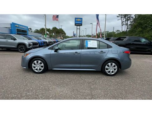 Used 2024 Toyota Corolla LE FWD image 5