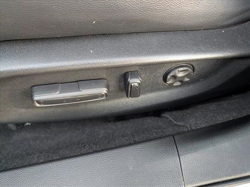 Used 2021 Honda Accord Touring image 28