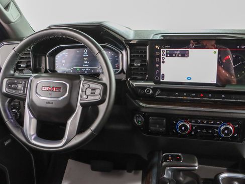 Used 2023 GMC Sierra 1500 Elevation image 18