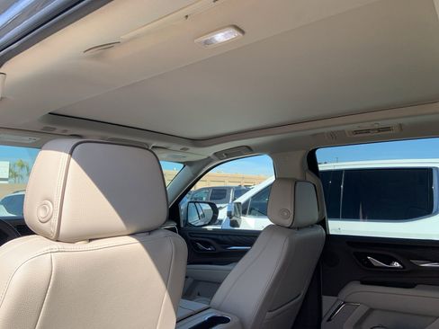 Certified 2024 GMC Yukon Denali image 17