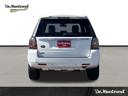 Used 2013 Land Rover LR2 image 6