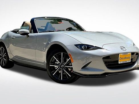 New 2025 MAZDA MX-5 Miata Grand Touring w/ Appearance Package image 12